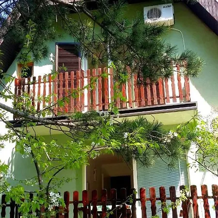 House Holiday home Divcibare