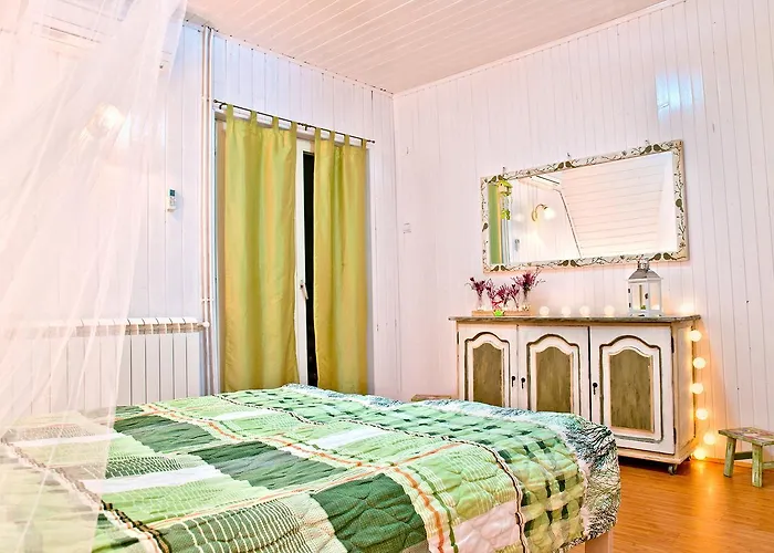 House Vikendica Divcibare